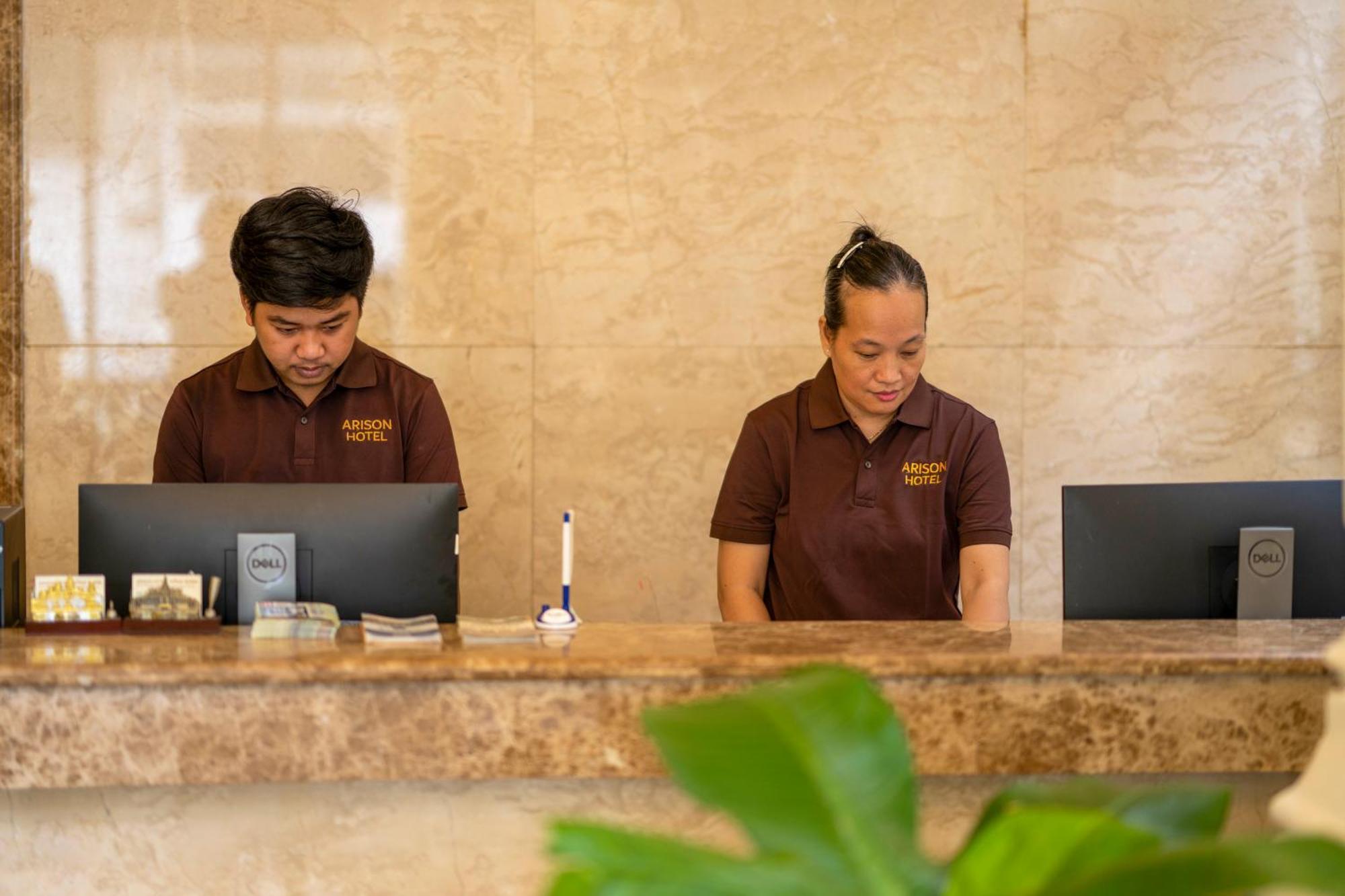 Arison Hotel Phnom Pen Exterior foto