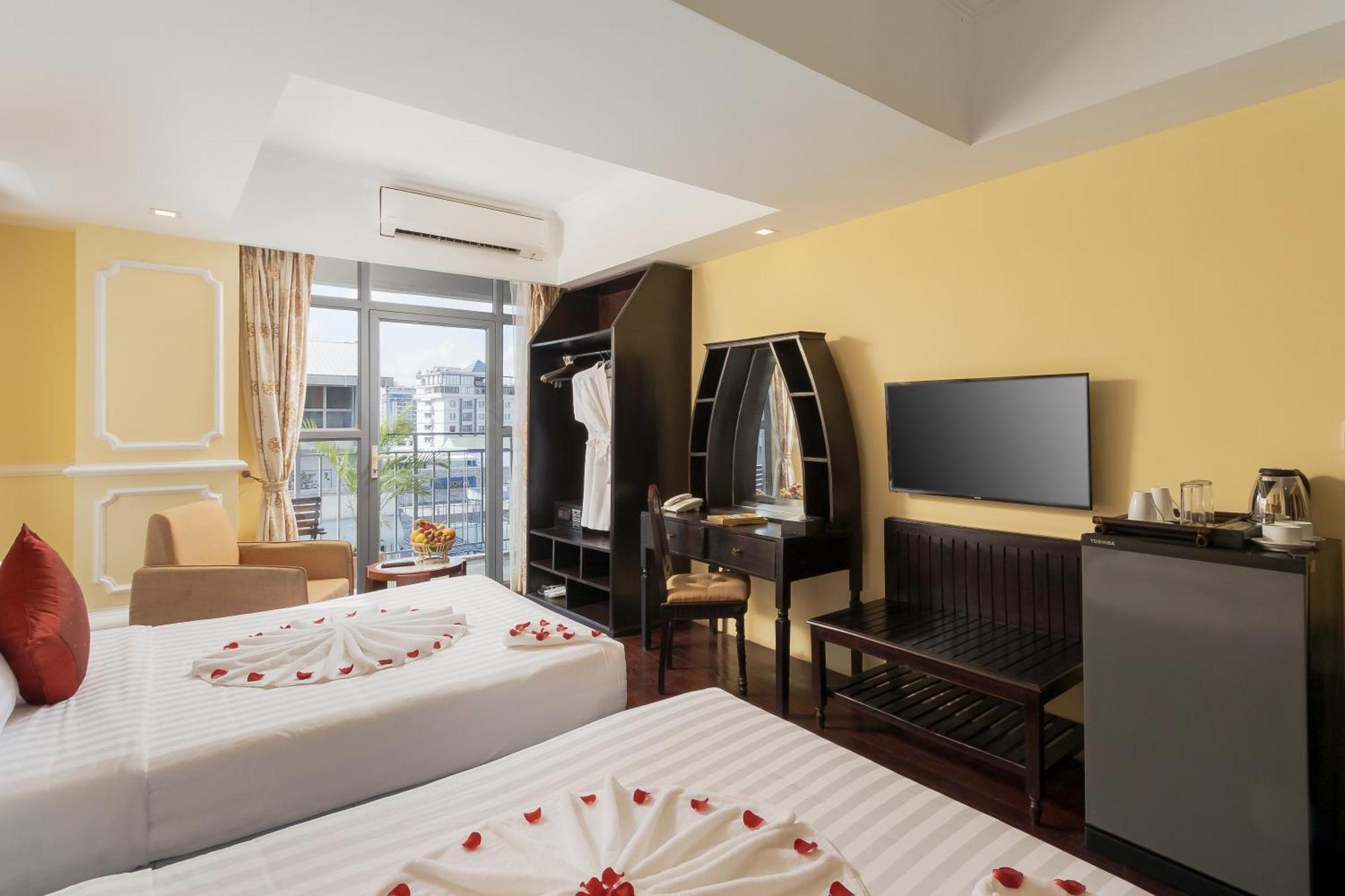 Arison Hotel Phnom Pen Exterior foto